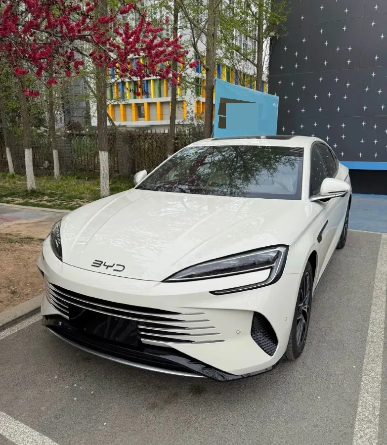 2025 BYD Seal07 DM-i 1.5L 101HP L4 E-CVT PHEV 17.6KWH,autocango,china used car exporter,china ev exporter,chinese used car exporter,chinese used ev exporter