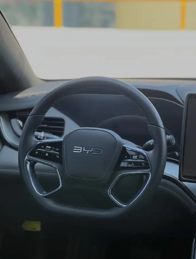 2025 BYD Seal07 DM-i 1.5L 101HP L4 E-CVT PHEV 17.6KWH,autocango,china used car exporter,china ev exporter,chinese used car exporter,chinese used ev exporter