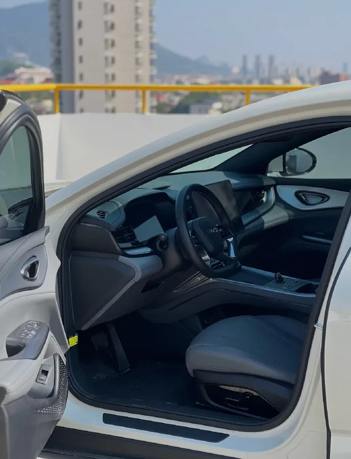 2025 BYD Seal07 DM-i 1.5L 101HP L4 E-CVT PHEV 17.6KWH,autocango,china used car exporter,china ev exporter,chinese used car exporter,chinese used ev exporter