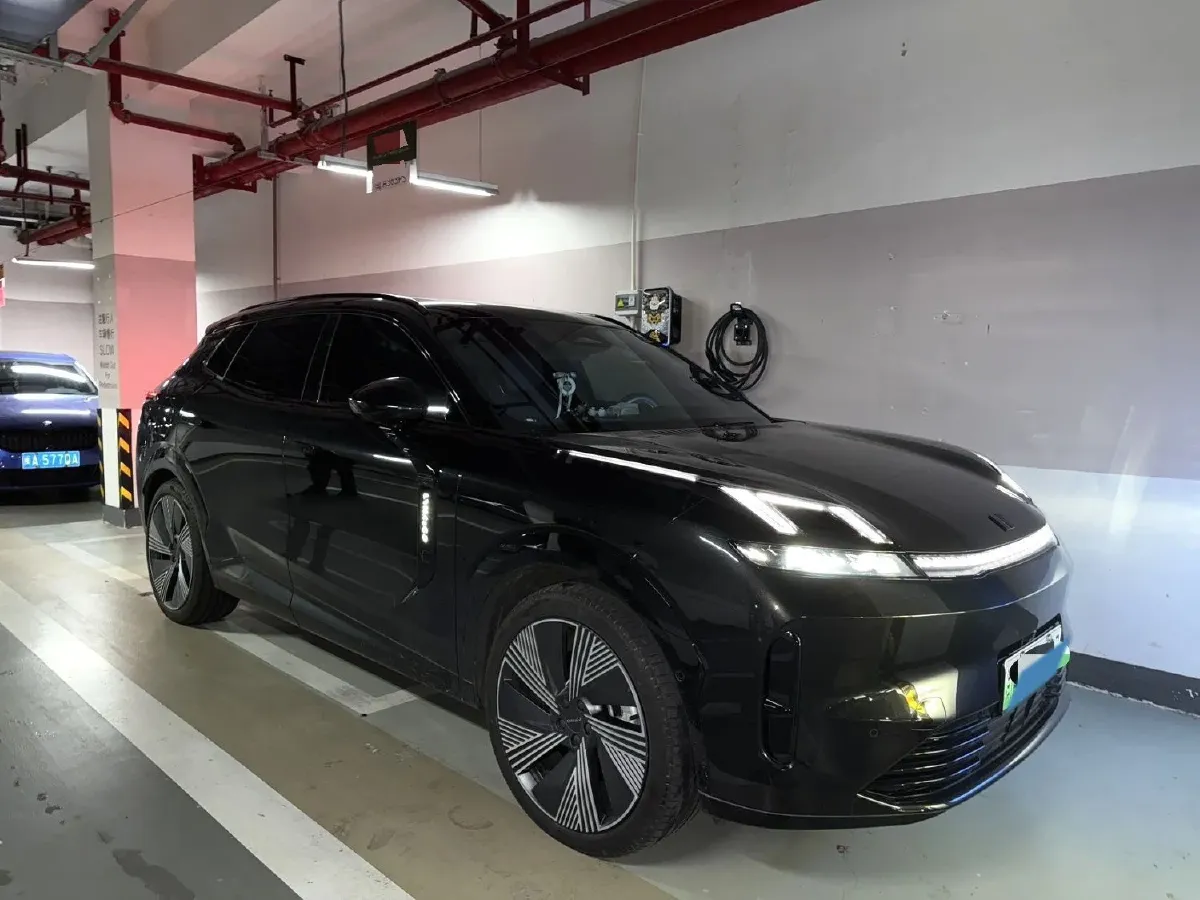 2023 LYNK&CO 08 EM-P 1.5T 163HP L4 3DHT PHEV 39.6KWH,autocango,china used car exporter,china ev exporter,chinese used car exporter,chinese used ev exporter
