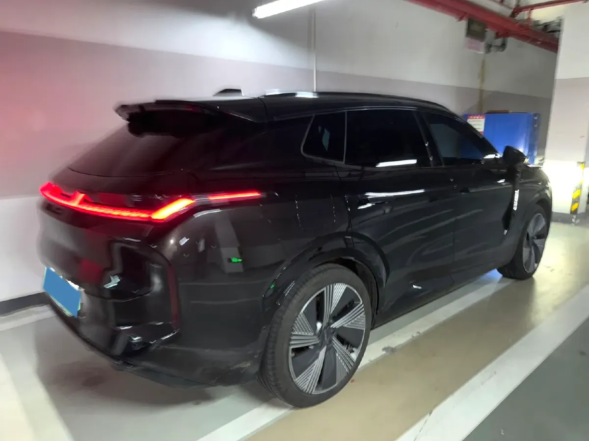 2023 LYNK&CO 08 EM-P 1.5T 163HP L4 3DHT PHEV 39.6KWH,autocango,china used car exporter,china ev exporter,chinese used car exporter,chinese used ev exporter