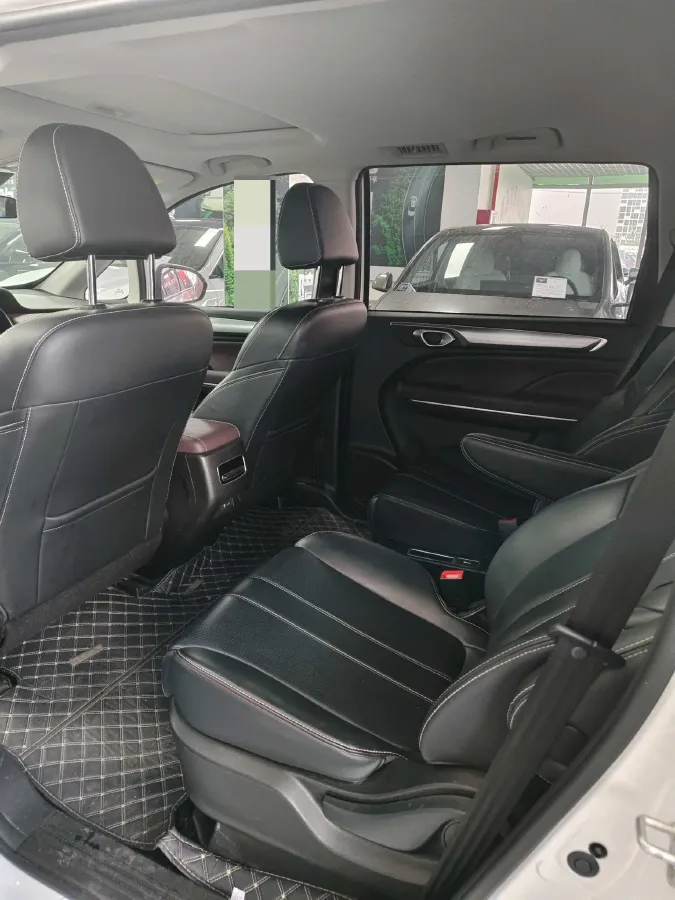 2023 GAC Trumpchi M6 1.5T 177HP L4 7DCT,autocango,china used car exporter,china ev exporter,chinese used car exporter,chinese used ev exporter