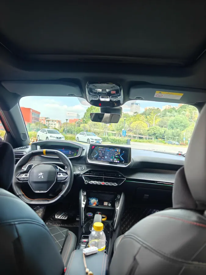 2022 Peugeot 2008 1.2T 136HP L3 6DCT,autocango,china used car exporter,china ev exporter,chinese used car exporter,chinese used ev exporter