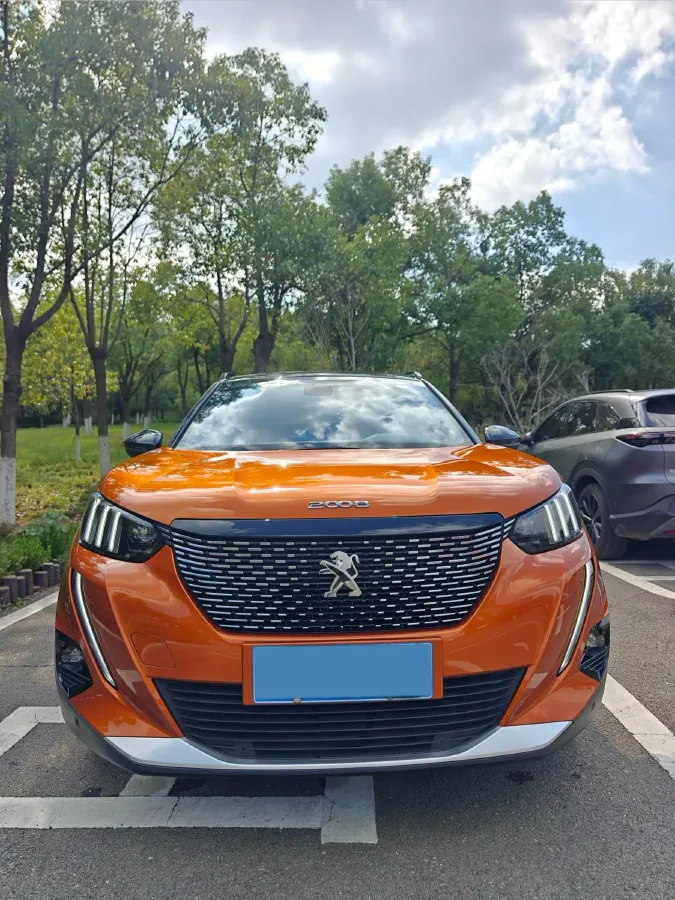 2022 Peugeot 2008 1.2T 136HP L3 6DCT,autocango,china used car exporter,china ev exporter,chinese used car exporter,chinese used ev exporter