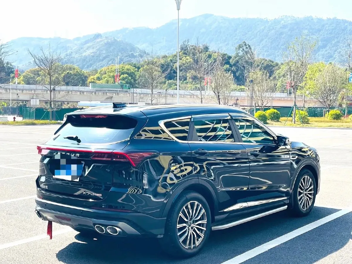 2023 Jetour X70 Plus 1.5T 156HP L4 6MT,autocango,china used car exporter,china ev exporter,chinese used car exporter,chinese used ev exporter