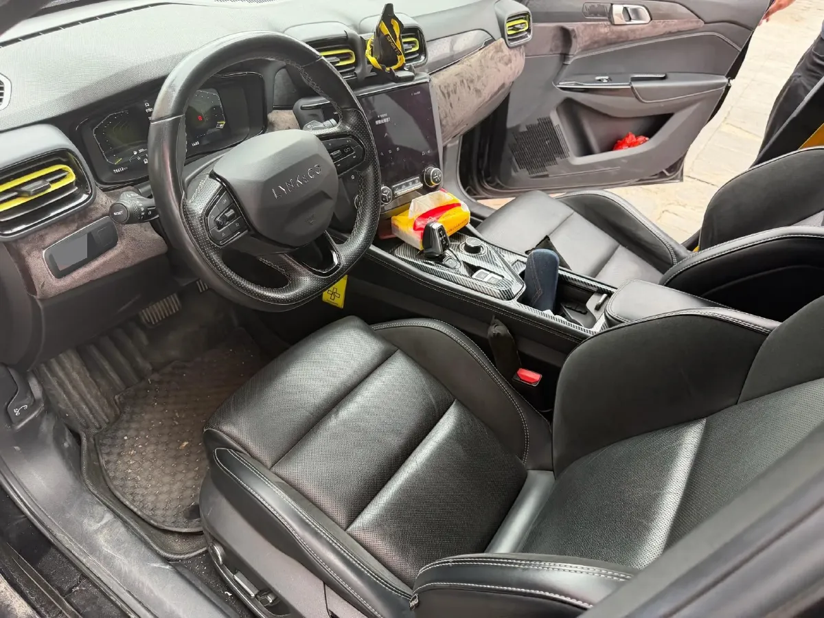 2022 LYNK&CO 03 2.0T 190HP L4 7DCT,autocango,china used car exporter,china ev exporter,chinese used car exporter,chinese used ev exporter