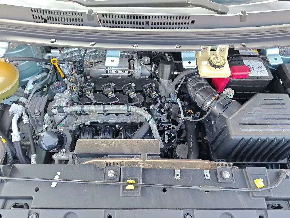 2020 HaiMa 7X 1.6T 195HP L4 6AT,autocango,china used car exporter,china ev exporter,chinese used car exporter,chinese used ev exporter