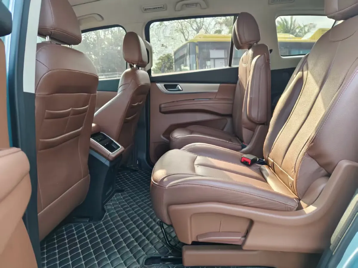 2020 HaiMa 7X 1.6T 195HP L4 6AT,autocango,china used car exporter,china ev exporter,chinese used car exporter,chinese used ev exporter