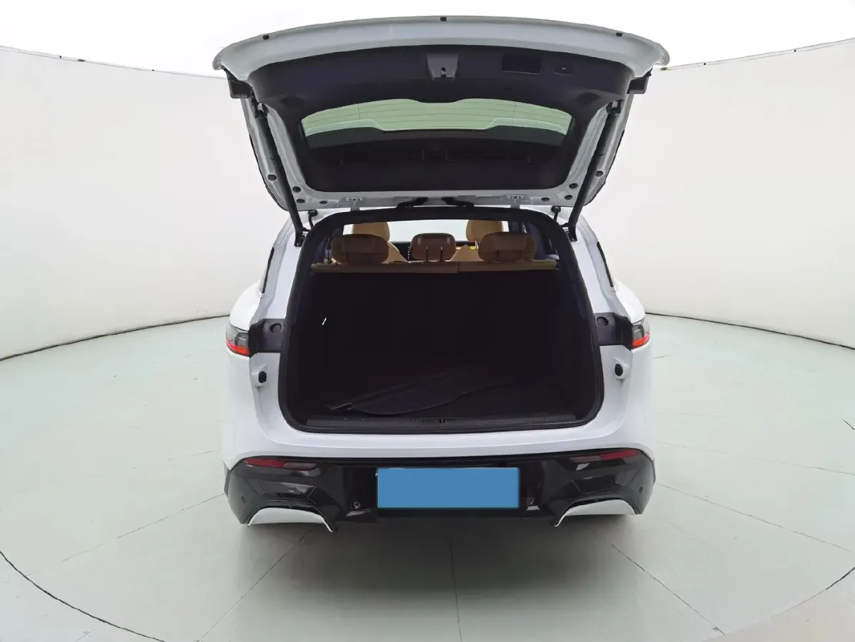 2024 Voyah FREE 1.5T 150HP L4 REEV 39.2KWH,autocango,china used car exporter,china ev exporter,chinese used car exporter,chinese used ev exporter