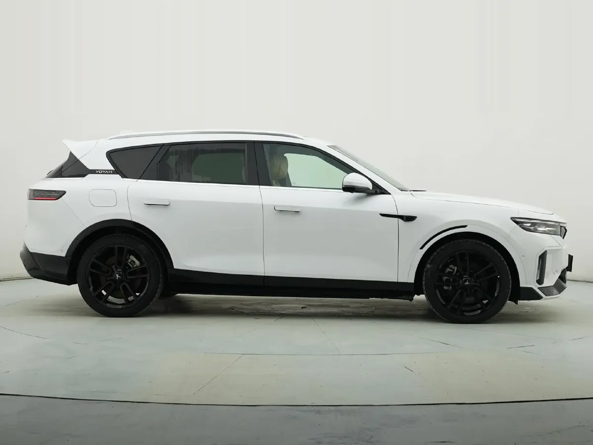 2024 Voyah FREE 1.5T 150HP L4 REEV 39.2KWH,autocango,china used car exporter,china ev exporter,chinese used car exporter,chinese used ev exporter