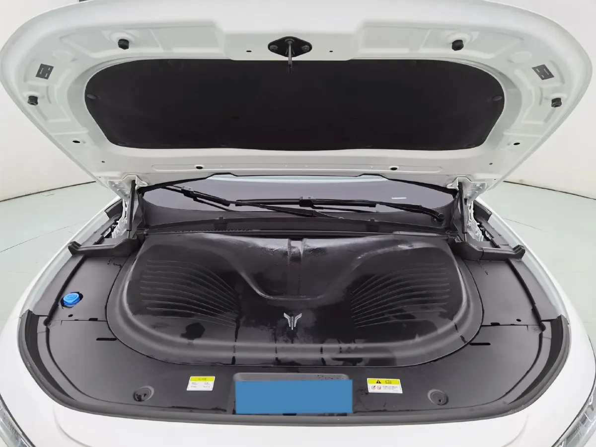 2024 Voyah FREE 1.5T 150HP L4 REEV 39.2KWH,autocango,china used car exporter,china ev exporter,chinese used car exporter,chinese used ev exporter