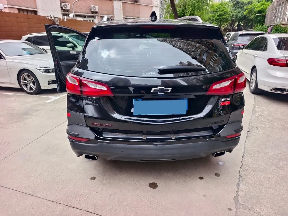 2019 Chevrolet Equinox 2.0T 260HP L4 9AT,autocango,china used car exporter,china ev exporter,chinese used car exporter,chinese used ev exporter