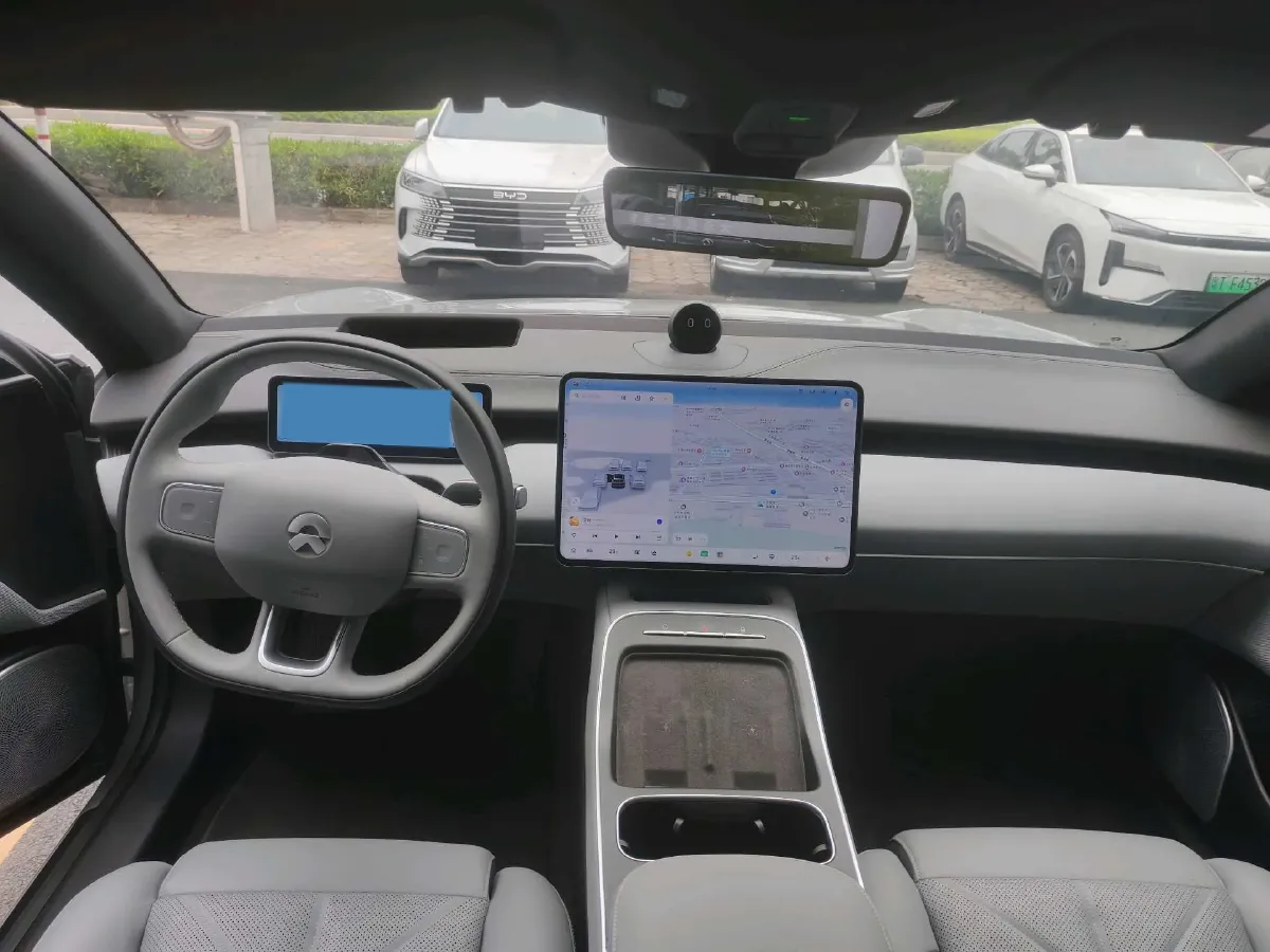 2024 NIO ET5 BEV 75KWH,autocango,china used car exporter,china ev exporter,chinese used car exporter,chinese used ev exporter