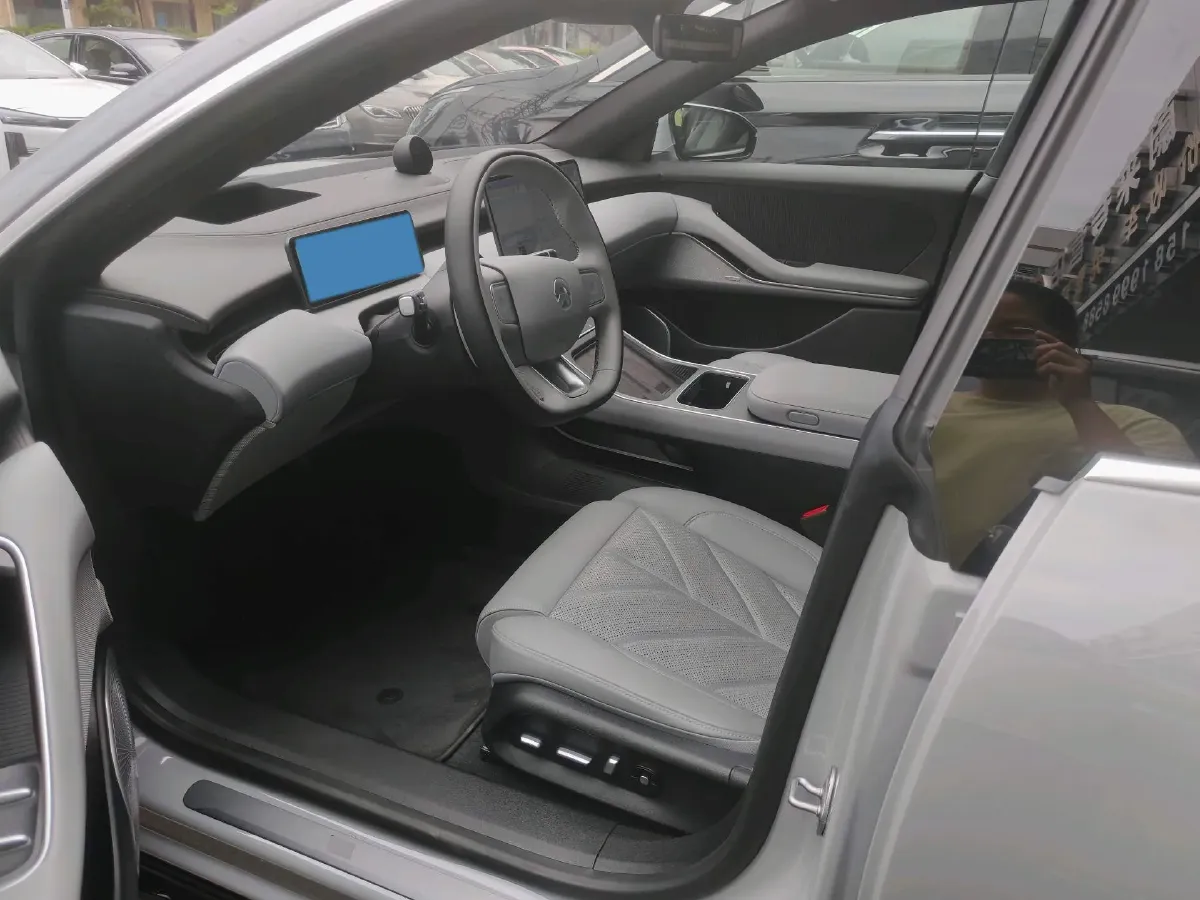 2024 NIO ET5 BEV 75KWH,autocango,china used car exporter,china ev exporter,chinese used car exporter,chinese used ev exporter