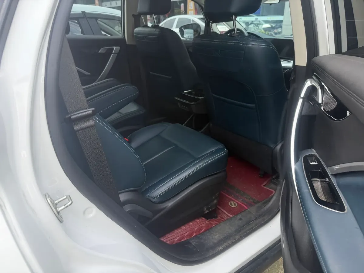 2023 Geely JiaJi 1.5T 181HP L4 7DCT,autocango,china used car exporter,china ev exporter,chinese used car exporter,chinese used ev exporter