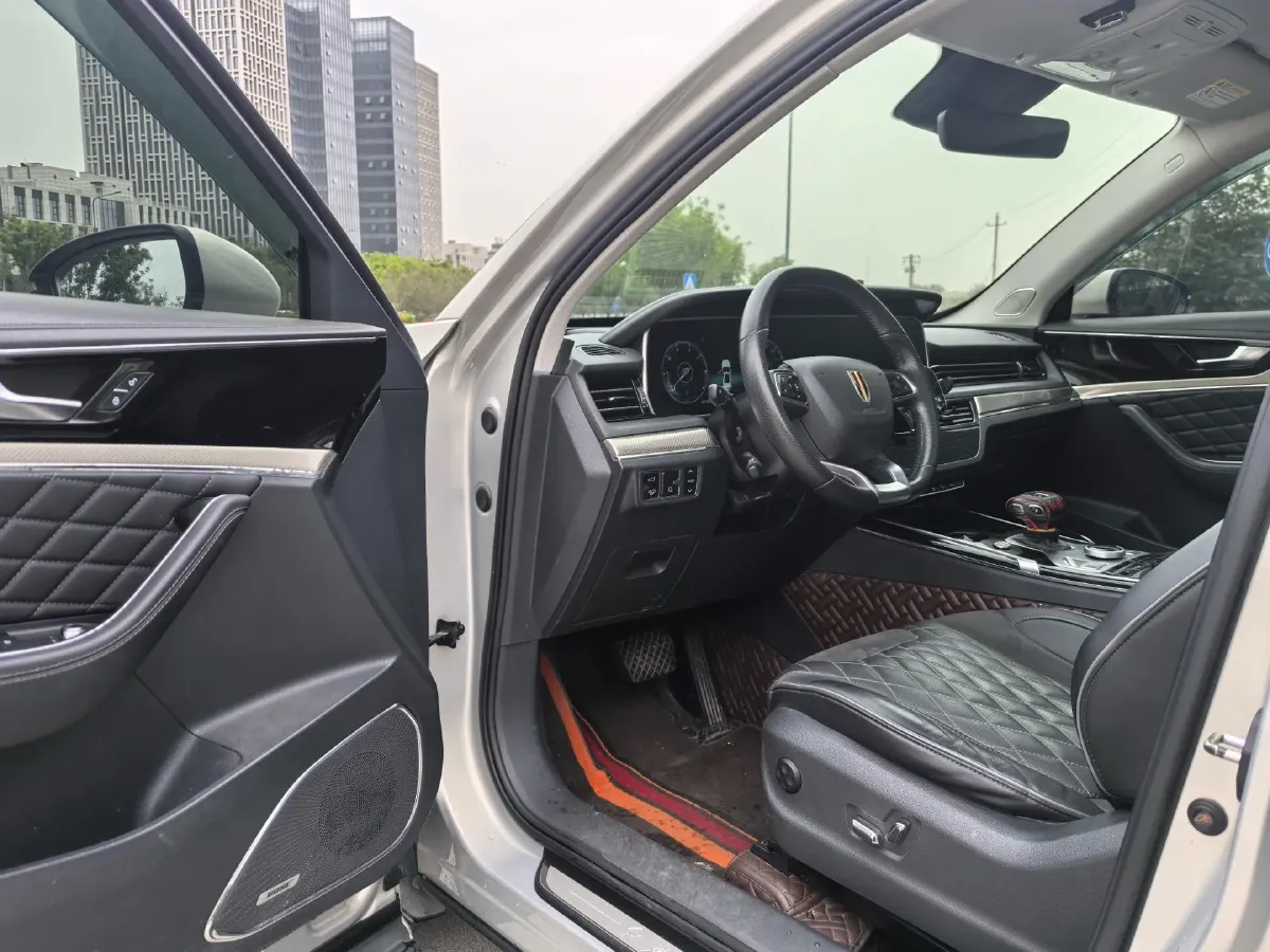 2019 HongQi HS5 2.0T 224HP L4 6AT,autocango,china used car exporter,china ev exporter,chinese used car exporter,chinese used ev exporter