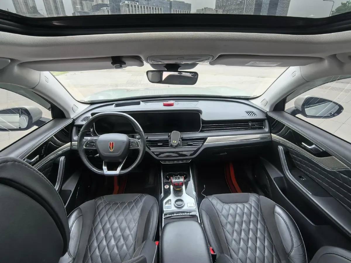 2019 HongQi HS5 2.0T 224HP L4 6AT,autocango,china used car exporter,china ev exporter,chinese used car exporter,chinese used ev exporter