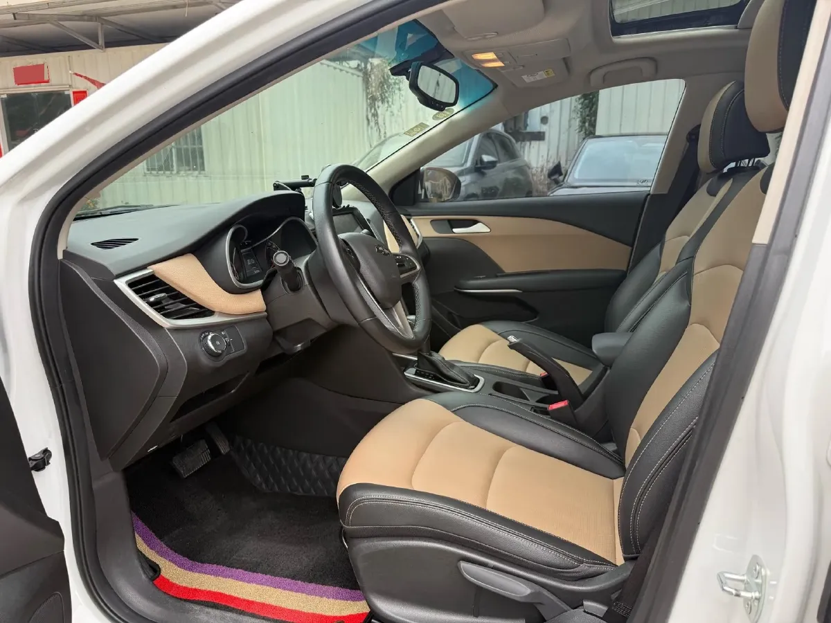 2020 Chevrolet Monza 1.5L 113HP L4 6AT,autocango,china used car exporter,china ev exporter,chinese used car exporter,chinese used ev exporter