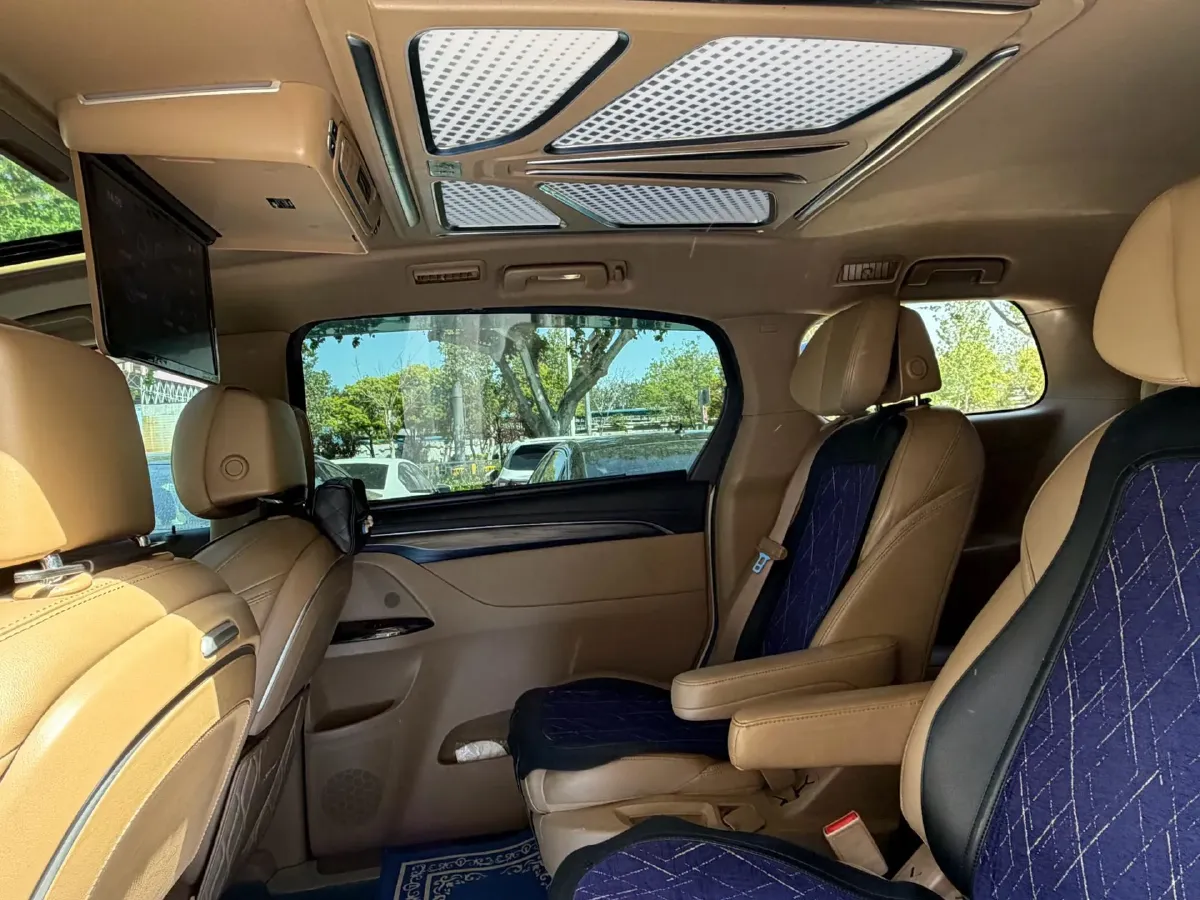 2020 Buick GL8 2.0T 237HP L4 9AT,autocango,china used car exporter,china ev exporter,chinese used car exporter,chinese used ev exporter