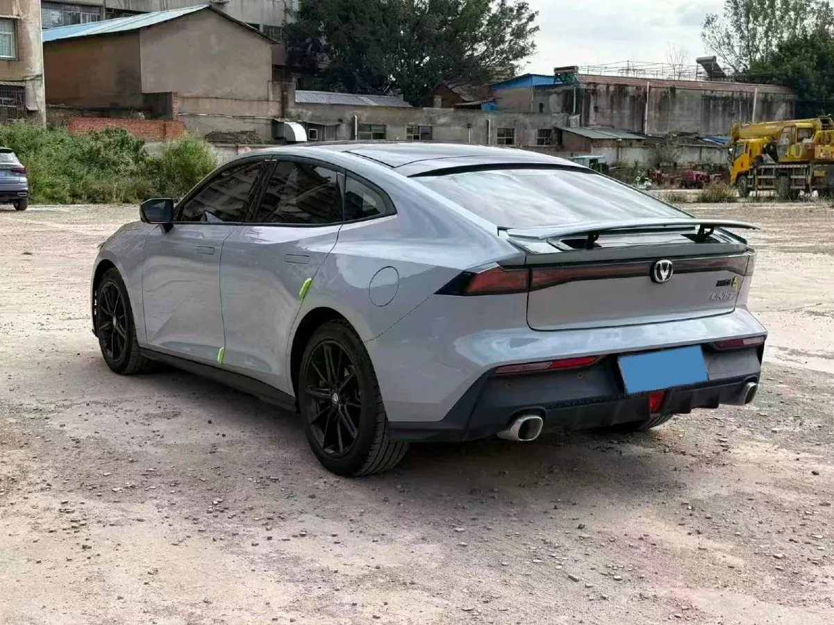 2023 ChangAn UNI-V 1.5T 188HP L4 7DCT,autocango,china used car exporter,china ev exporter,chinese used car exporter,chinese used ev exporter