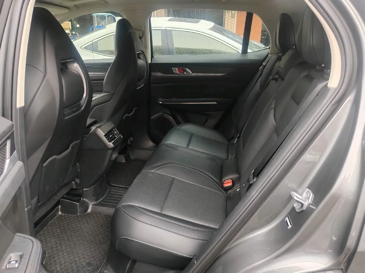 2021 LYNK&CO 01 2.0T 218HP L4 8AT,autocango,china used car exporter,china ev exporter,chinese used car exporter,chinese used ev exporter