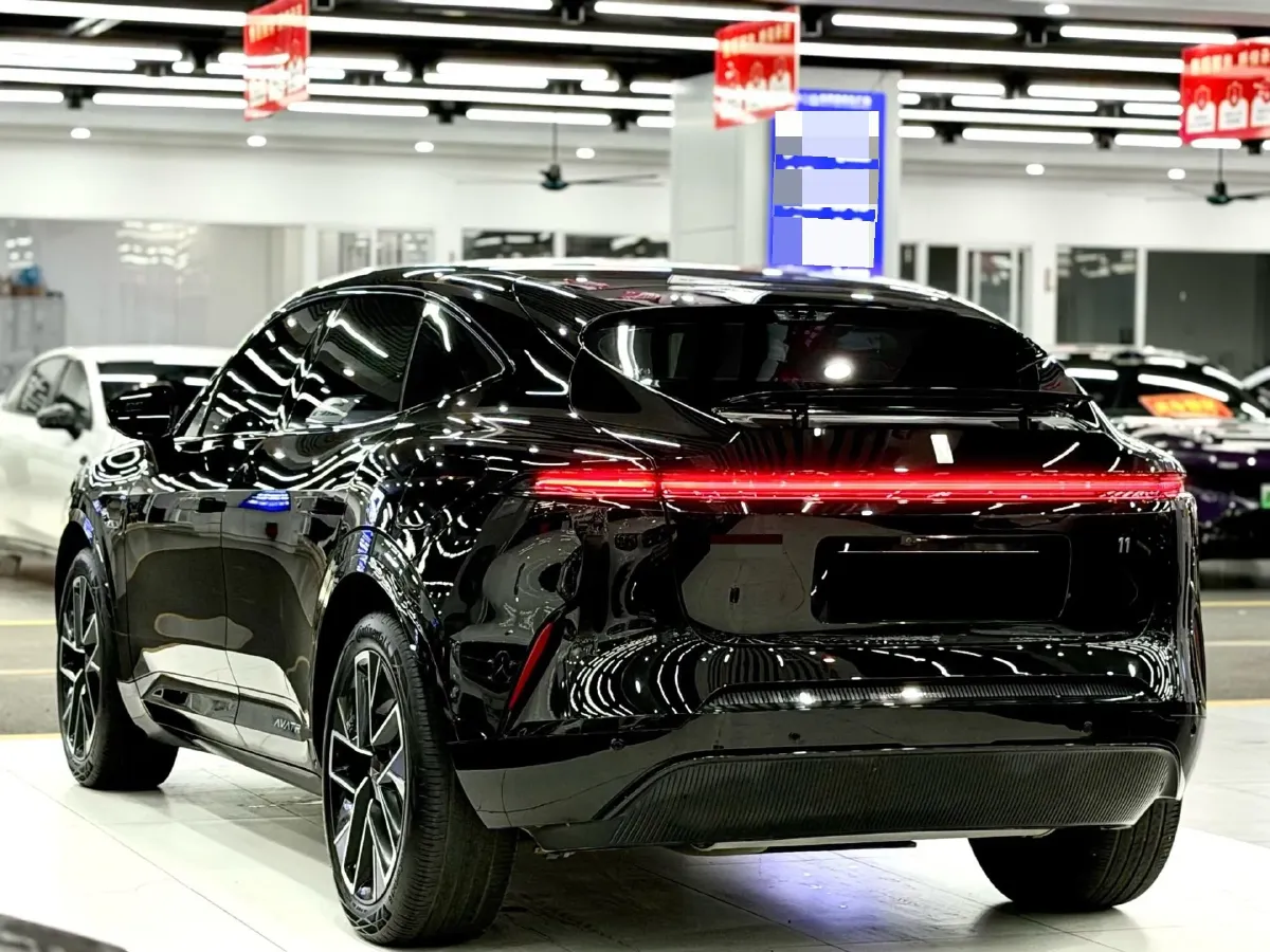 2025 Avatr 11 1.5T 156HP L4 REEV,autocango,china used car exporter,china ev exporter,chinese used car exporter,chinese used ev exporter