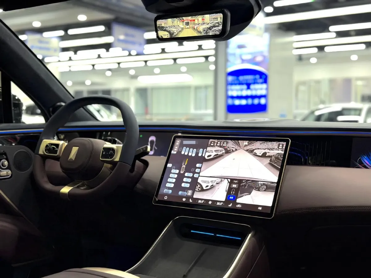 2025 Avatr 11 1.5T 156HP L4 REEV,autocango,china used car exporter,china ev exporter,chinese used car exporter,chinese used ev exporter