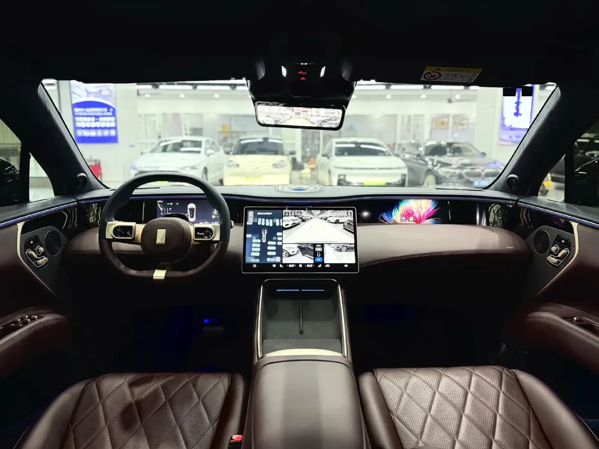 2025 Avatr 11 1.5T 156HP L4 REEV,autocango,china used car exporter,china ev exporter,chinese used car exporter,chinese used ev exporter