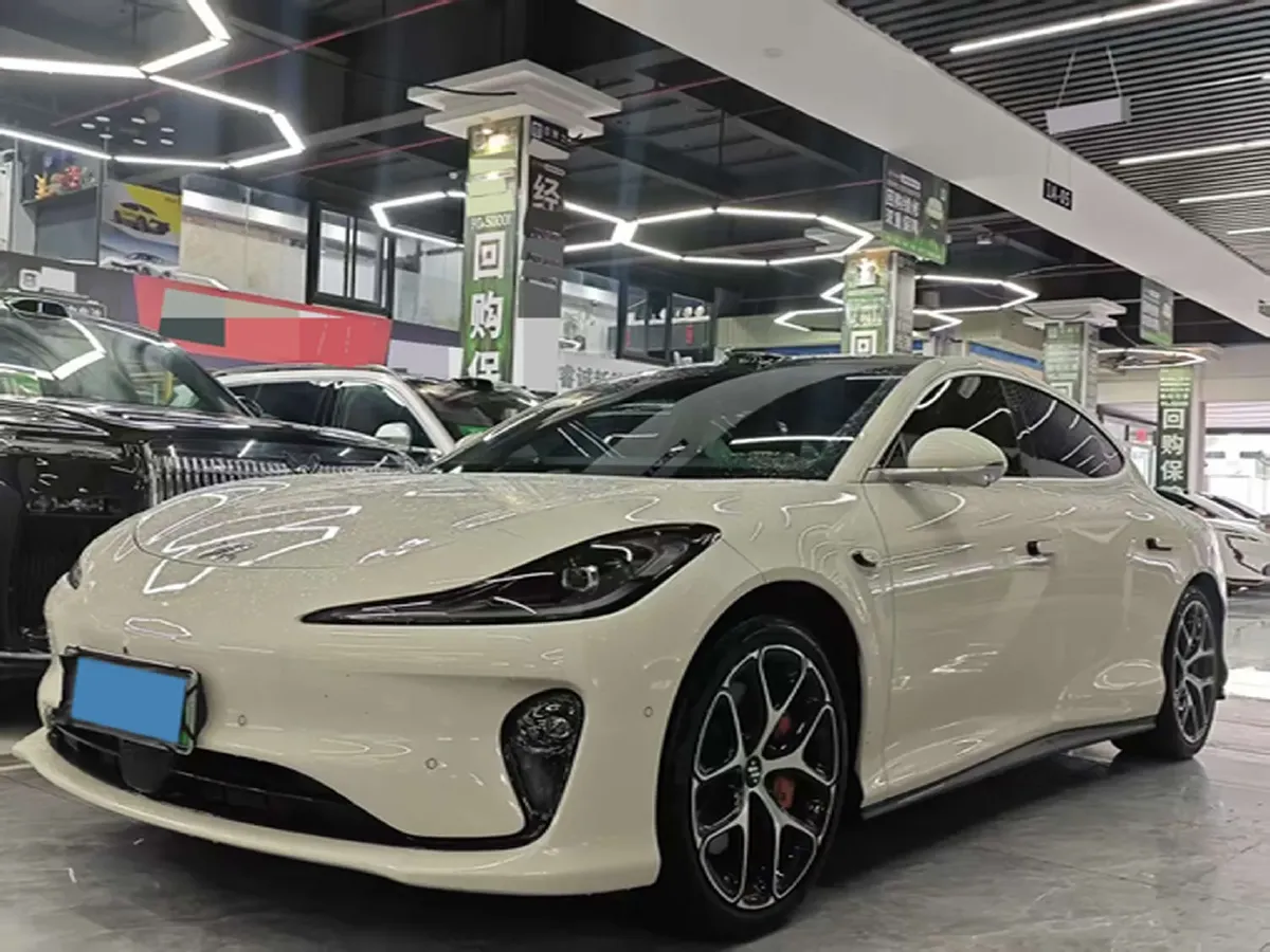 2025 IM L6 BEV,autocango,china used car exporter,china ev exporter,chinese used car exporter,chinese used ev exporter