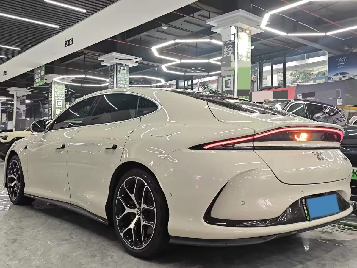 2025 IM L6 BEV,autocango,china used car exporter,china ev exporter,chinese used car exporter,chinese used ev exporter