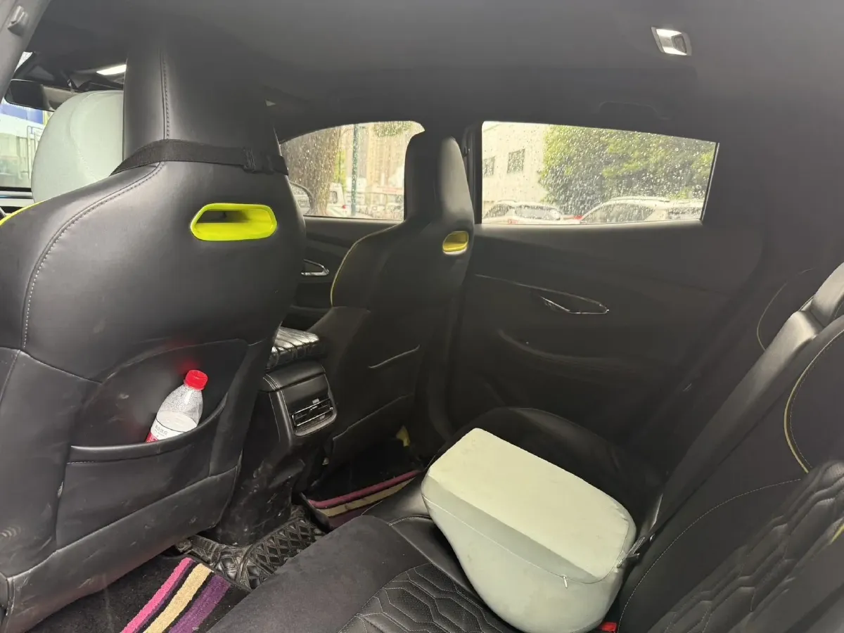 2022 ChangAn UNI-T 1.5T 188HP L4 7DCT,autocango,china used car exporter,china ev exporter,chinese used car exporter,chinese used ev exporter