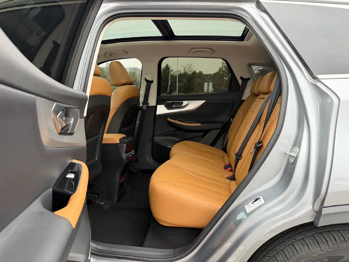 2020 BeiJing Auto X7 1.5T 188HP L4 7DCT,autocango,china used car exporter,china ev exporter,chinese used car exporter,chinese used ev exporter