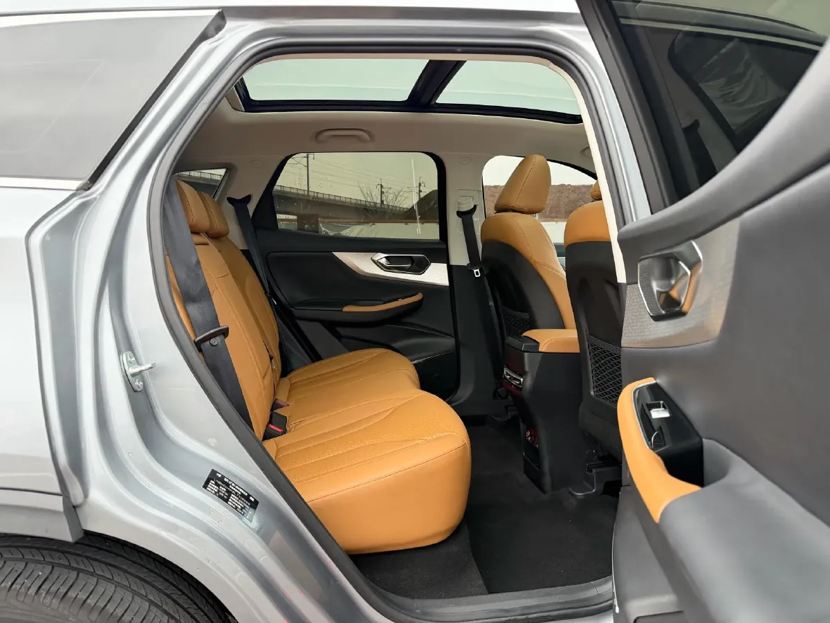 2020 BeiJing Auto X7 1.5T 188HP L4 7DCT,autocango,china used car exporter,china ev exporter,chinese used car exporter,chinese used ev exporter