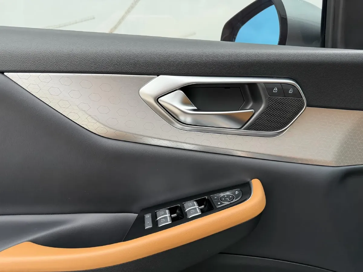 2020 BeiJing Auto X7 1.5T 188HP L4 7DCT,autocango,china used car exporter,china ev exporter,chinese used car exporter,chinese used ev exporter