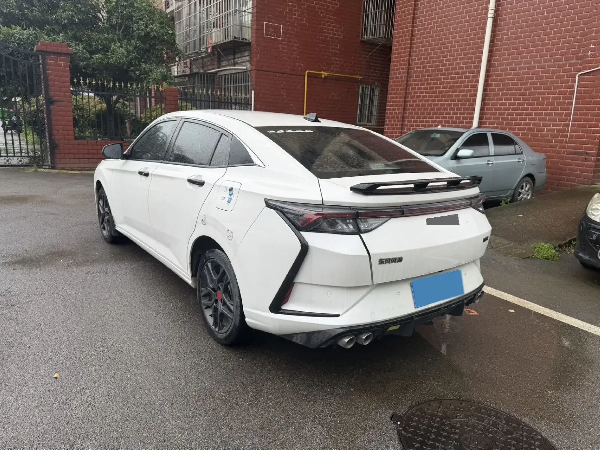 2021 DongFeng Aeolus YiXuan 1.5T 150HP L4 6DCT,autocango,china used car exporter,china ev exporter,chinese used car exporter,chinese used ev exporter
