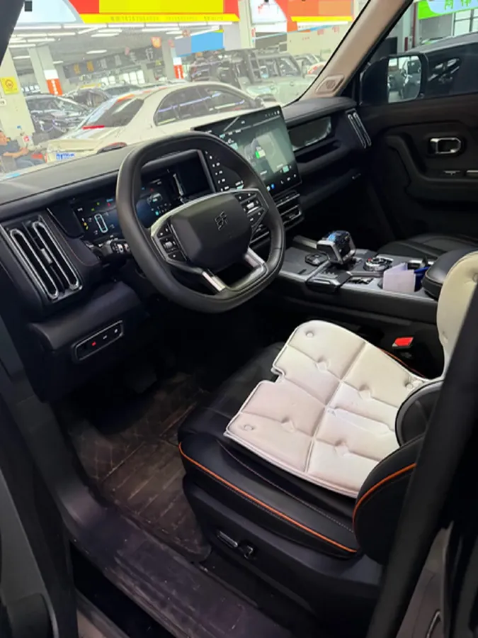 2025 Jetour ShanHai T1 1.5T 156HP L4 1DHT PHEV,autocango,china used car exporter,china ev exporter,chinese used car exporter,chinese used ev exporter