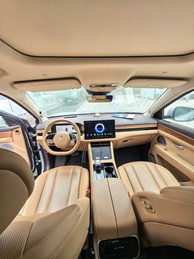 2024 AITO AITO M7 1.5T 152HP L4 REEV 40KWH,autocango,china used car exporter,china ev exporter,chinese used car exporter,chinese used ev exporter