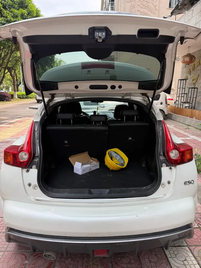 2014 Infiniti ESQ 1.6L 116HP L4 CVT,autocango,china used car exporter,china ev exporter,chinese used car exporter,chinese used ev exporter