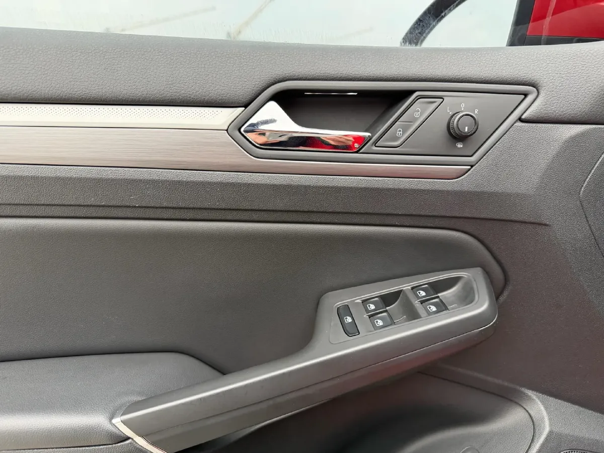 2019 Volkswagen Passat 1.4T 150HP L4 7DCT,autocango,china used car exporter,china ev exporter,chinese used car exporter,chinese used ev exporter