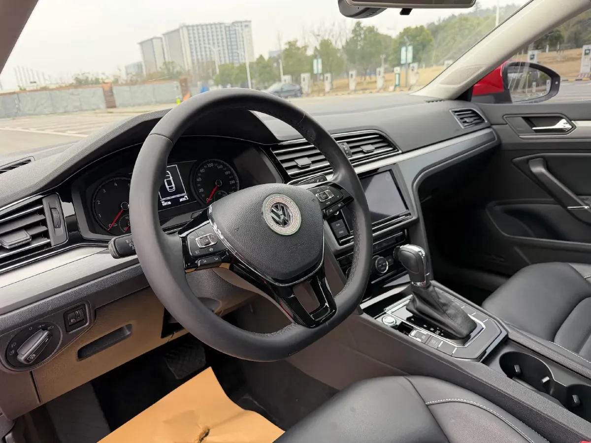 2019 Volkswagen Passat 1.4T 150HP L4 7DCT,autocango,china used car exporter,china ev exporter,chinese used car exporter,chinese used ev exporter
