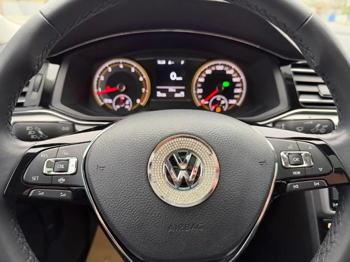 2019 Volkswagen Passat 1.4T 150HP L4 7DCT,autocango,china used car exporter,china ev exporter,chinese used car exporter,chinese used ev exporter