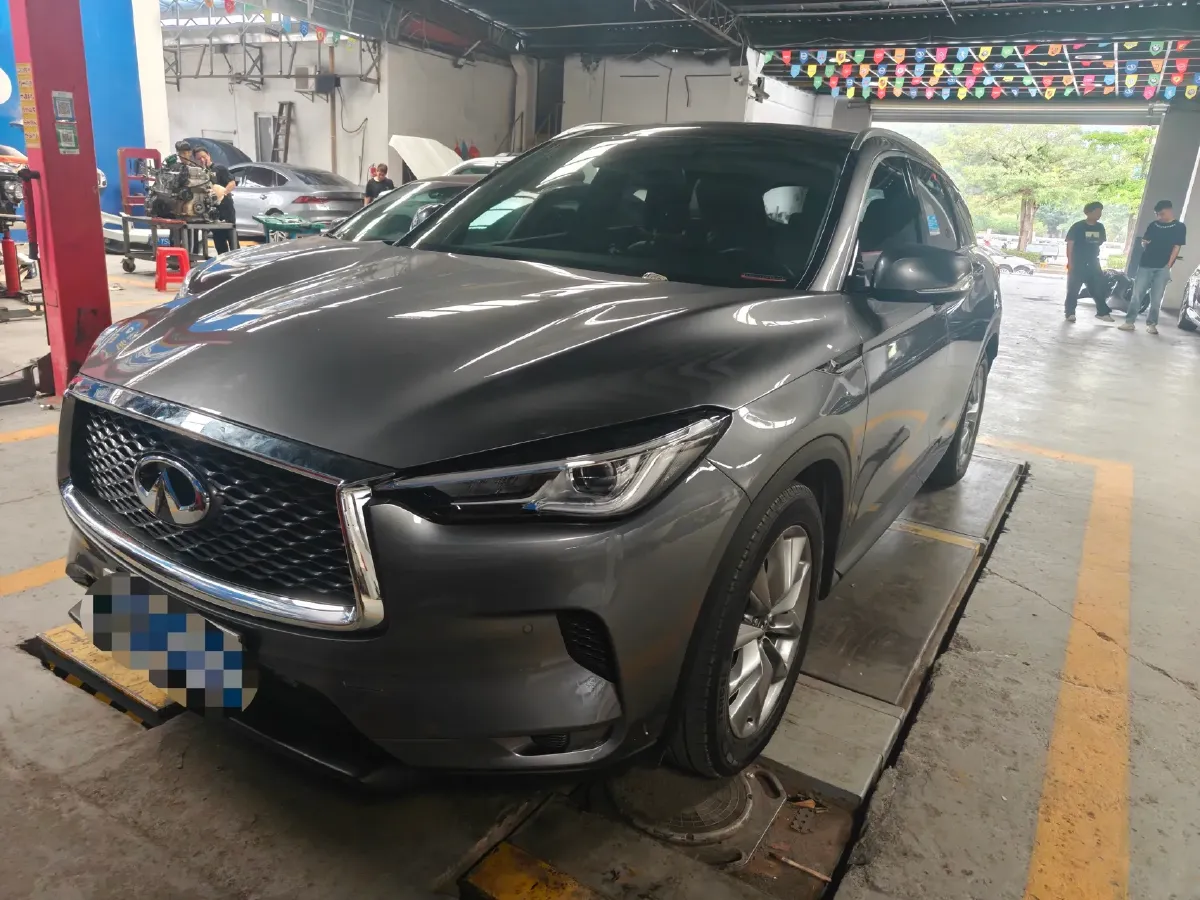 2020 Infiniti QX50 2.0T 272HP L4 CVT,autocango,china used car exporter,china ev exporter,chinese used car exporter,chinese used ev exporter