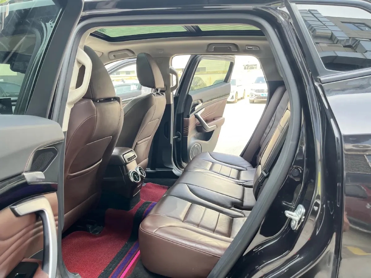 2017 WEY VV7 2.0T 234HP L4 7DCT,autocango,china used car exporter,china ev exporter,chinese used car exporter,chinese used ev exporter