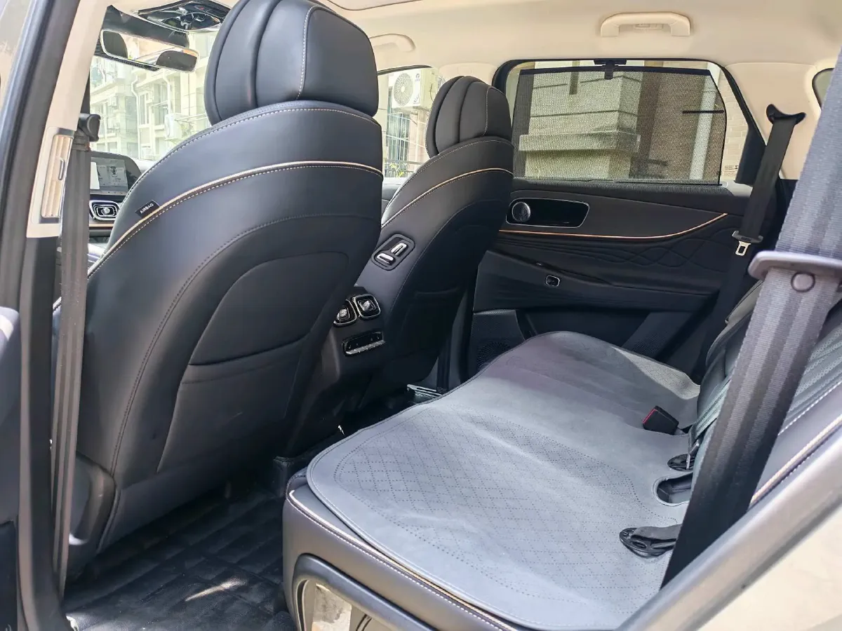 2023 Chery Tiggo 9 2.0T 261HP L4 7DCT,autocango,china used car exporter,china ev exporter,chinese used car exporter,chinese used ev exporter