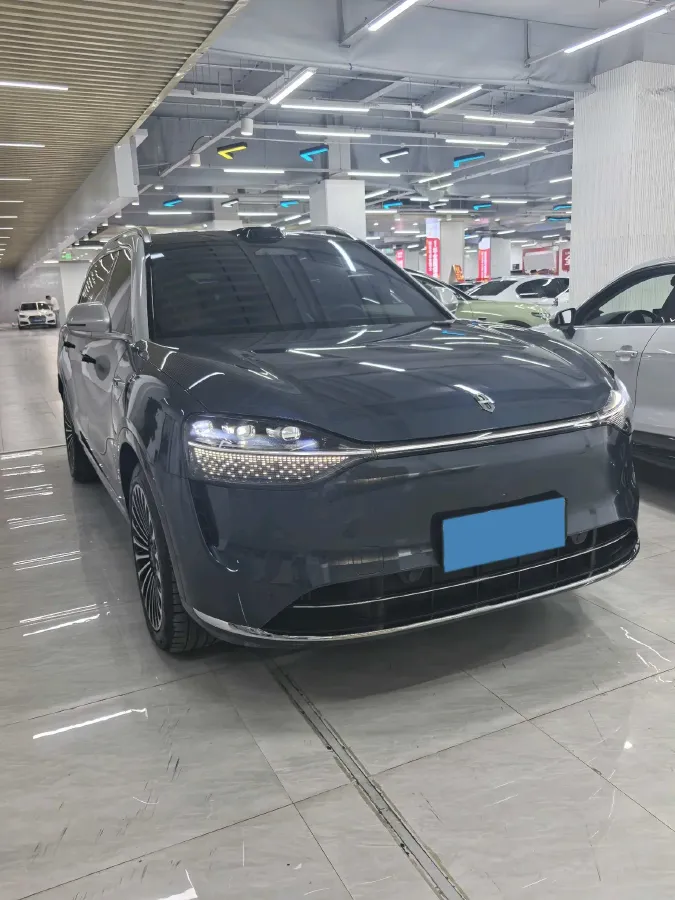 2024 AITO AITO M9 1.5T 152HP L4 REEV 52KWH,autocango,china used car exporter,china ev exporter,chinese used car exporter,chinese used ev exporter