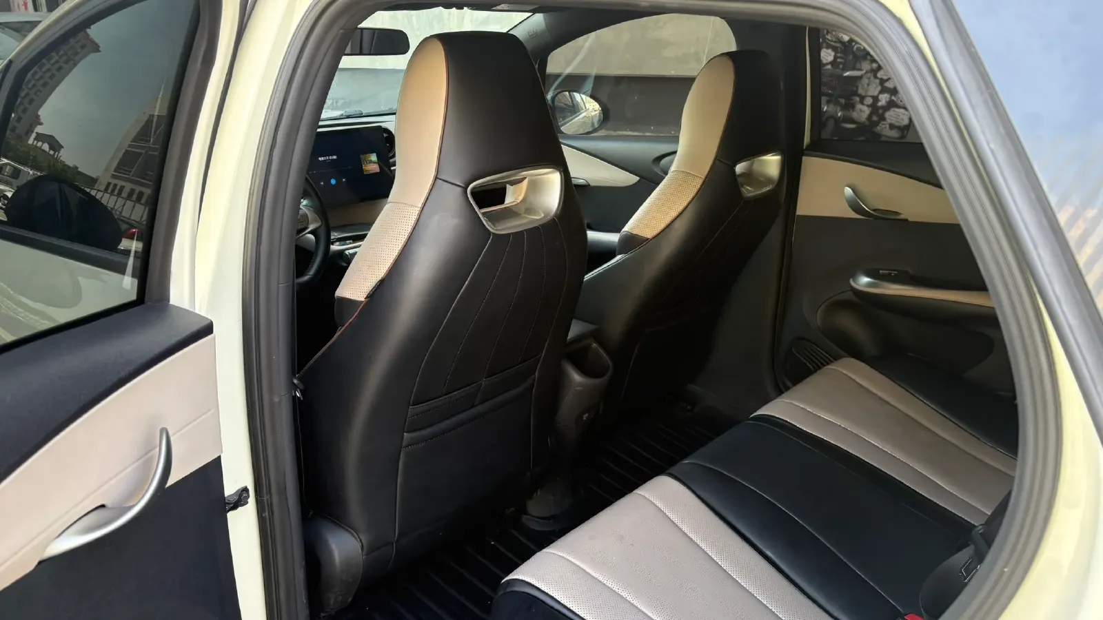 2023 BYD Dolphin BEV 44.928KWH,autocango,china used car exporter,china ev exporter,chinese used car exporter,chinese used ev exporter