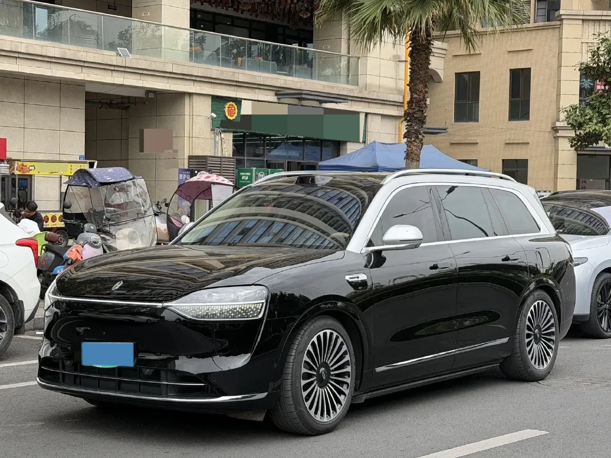 2025 AITO AITO M9 REEV 160HP REEV 52KWH,autocango,china used car exporter,china ev exporter,chinese used car exporter,chinese used ev exporter