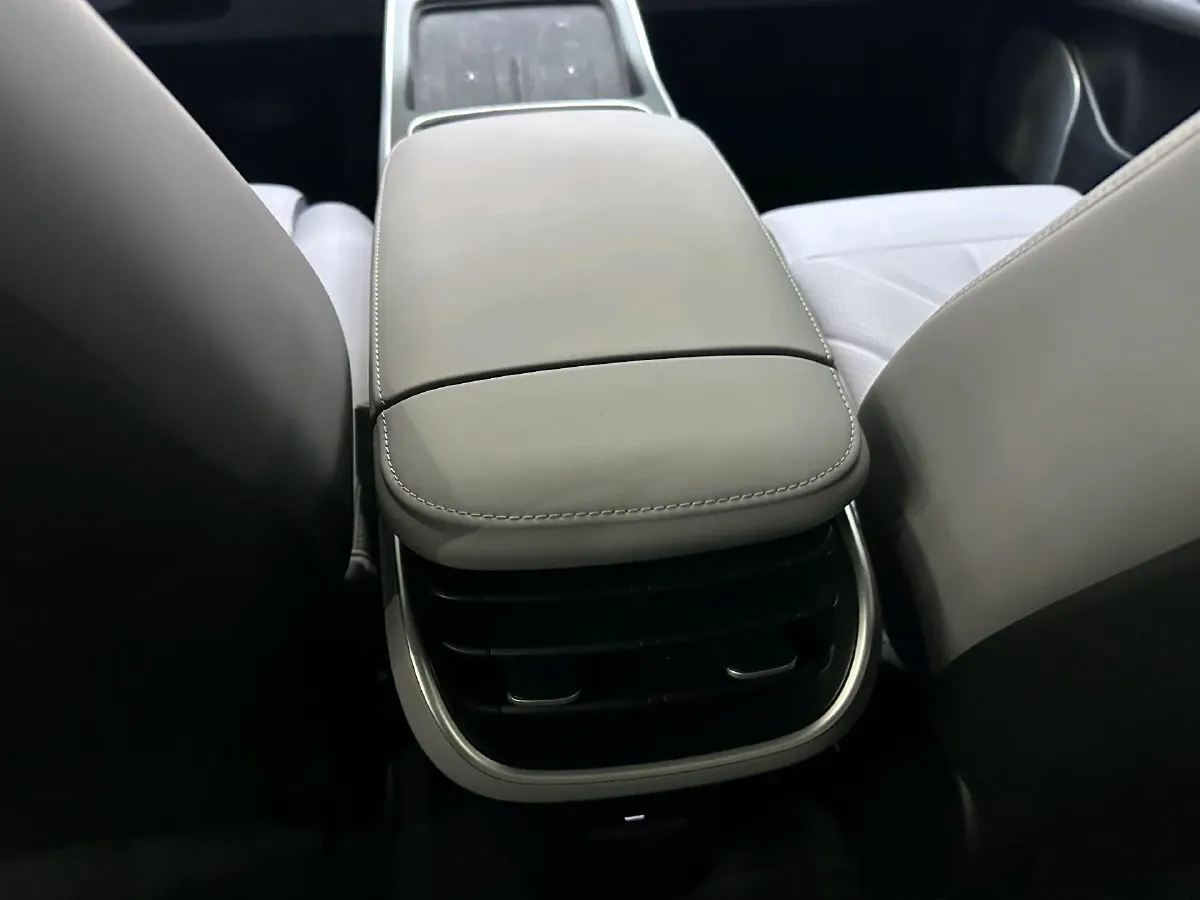 2025 NIO ET5T BEV,autocango,china used car exporter,china ev exporter,chinese used car exporter,chinese used ev exporter