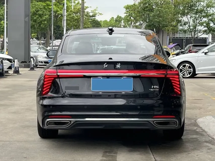2024 HongQi H5 2.0T 224HP L4 8AT,autocango,china used car exporter,china ev exporter,chinese used car exporter,chinese used ev exporter