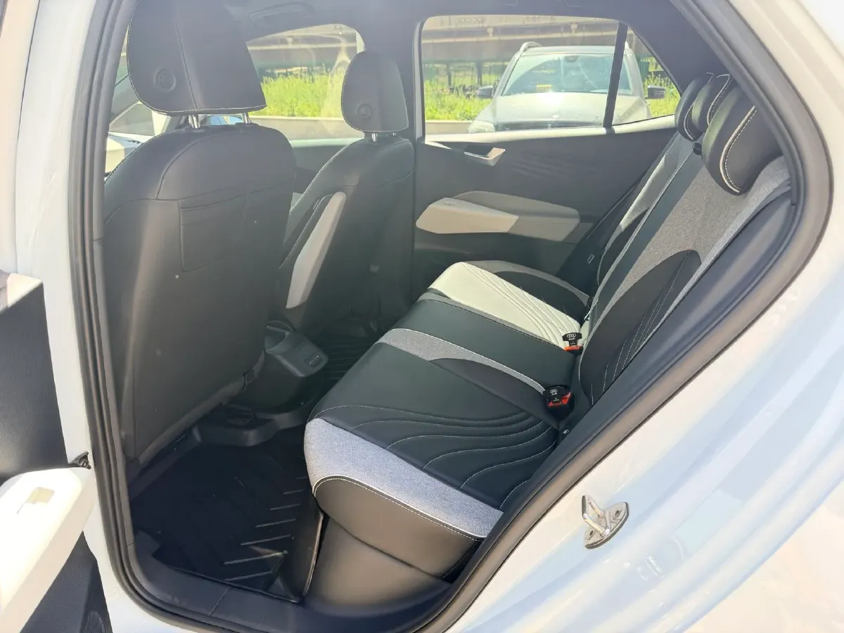 2021 Volkswagen ID.3 BEV 57.3KWH,autocango,china used car exporter,china ev exporter,chinese used car exporter,chinese used ev exporter